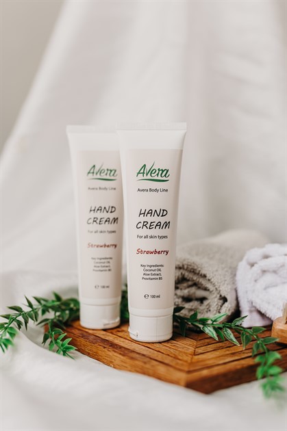 Hand Cream Strawberry 100 ml